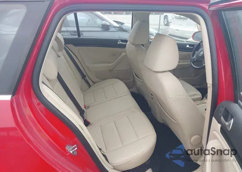 2010 Volkswagen Jetta Tdi z USA, uszkodzony, nr VIN 3VWPL7AJ0AM629257